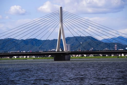 広島