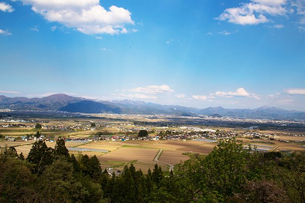 山形