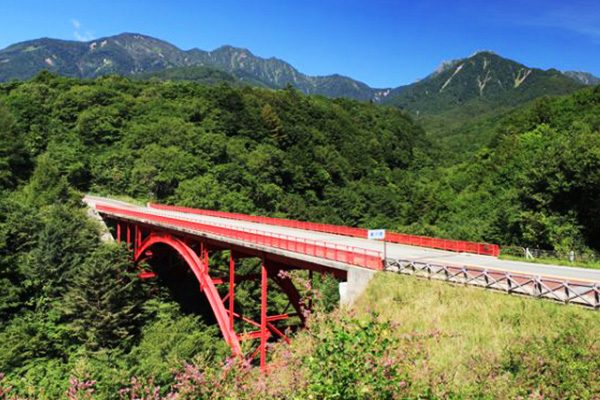 山梨