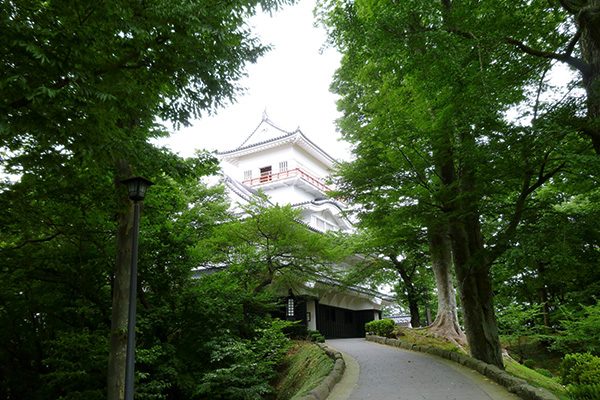 秋田